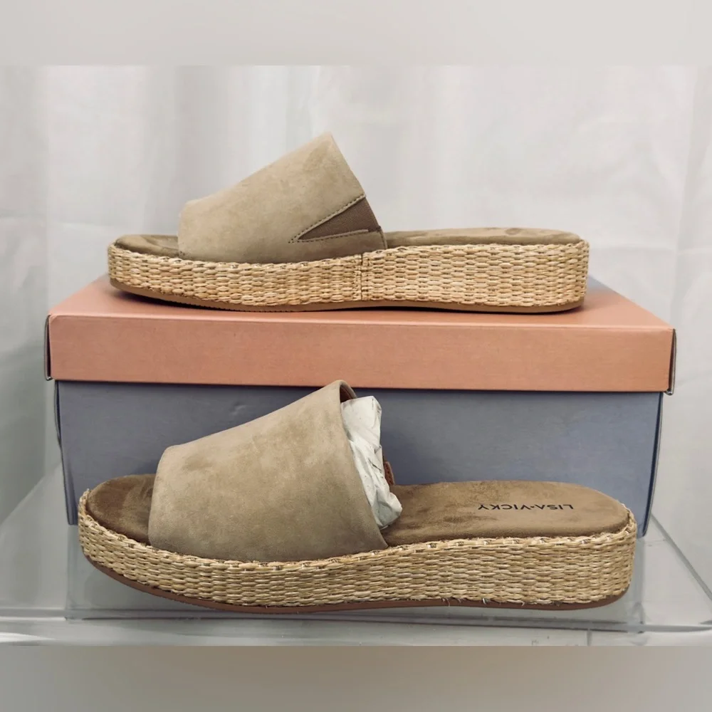 Lisa Vicky  Smile-V Tan Camel Kid Suede Platform   Espadrille Slides US 8M. NWT